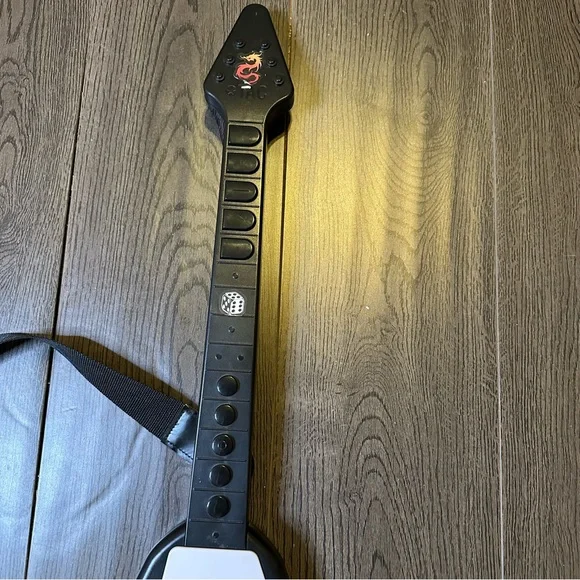 Ant Commandos TAC Flying V Wireless Guitar Hero PS2 DRV-WL-BLKV3 No Dongle UnTsd - Picture 4 of 8